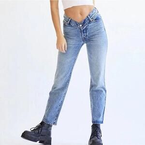 Revice 90's Baby Criss Cross Asymmetric Button Fly Tapered Acid Wash Jeans 26